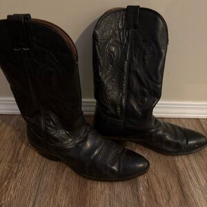Nocona Vintage Black Leather Cowboy Boots Size 12D  
Black Leather Cowboy Boots
